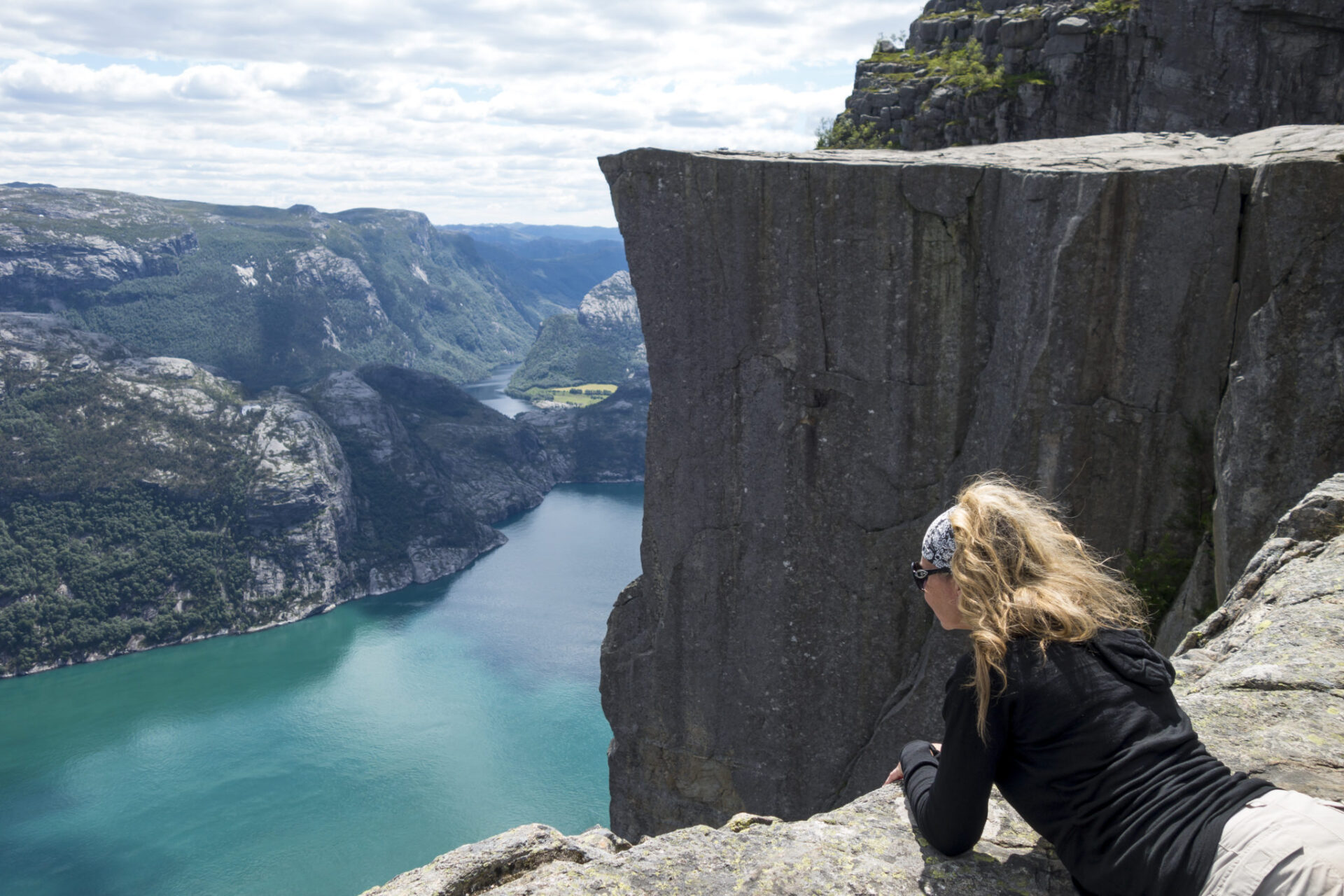 Guided hikes - Pulpit Rock and Kjerag - Explore Lysefjorden