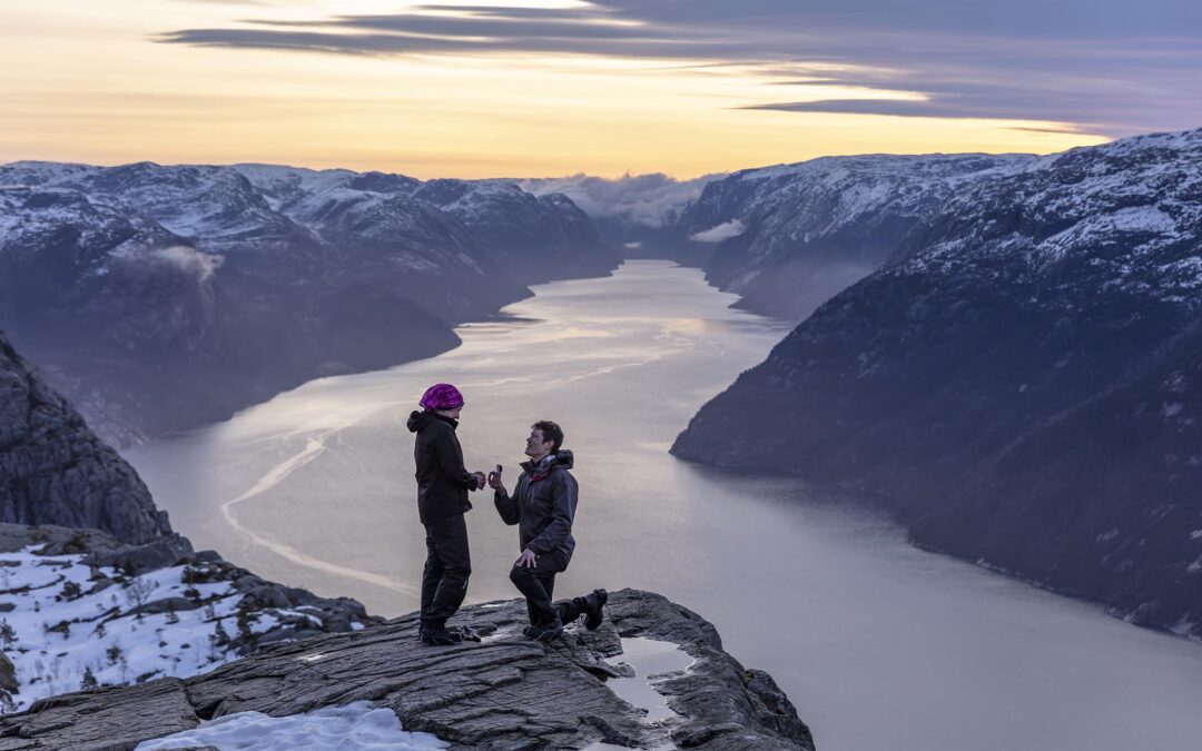 Explore Lysefjorden_2022_03_26_Preikestolen Sunrise Hike.22