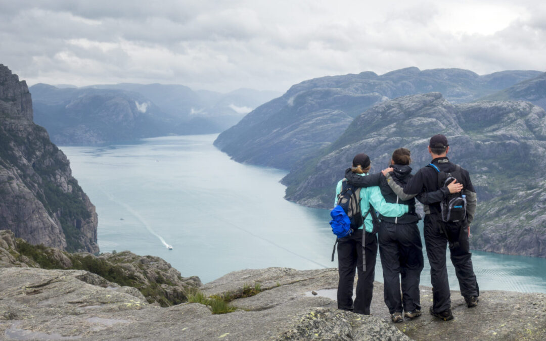 Outdoorlife-Norway_Lysefjord-View-Hike_03